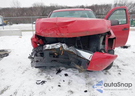 2008 Chevrolet Silverado 1500 Work Truck из США, поврежденный, VIN 1GCEC14XX8Z191542